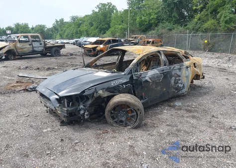 2015 Ford Fusion Titanium z USA, uszkodzony, nr VIN 3FA6P0K91FR250380